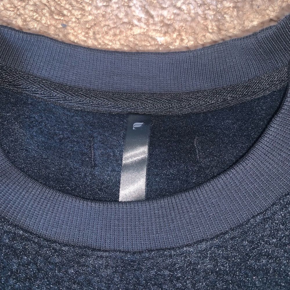 Fabletics Explorer Crew - Picture 3 of 3